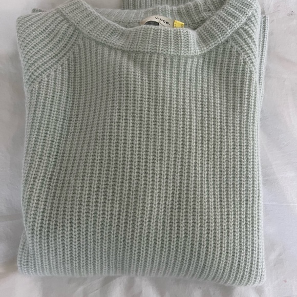 Vince Rib rib knit sweater. Size Large - Picture 1 of 1